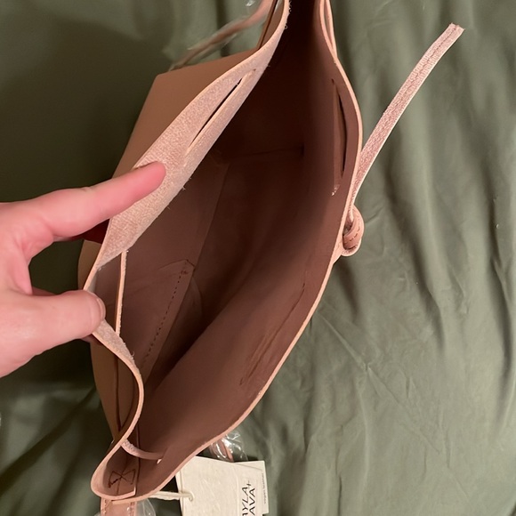 NWT Kayla + Ava Vegan Leather bag - Picture 2 of 3